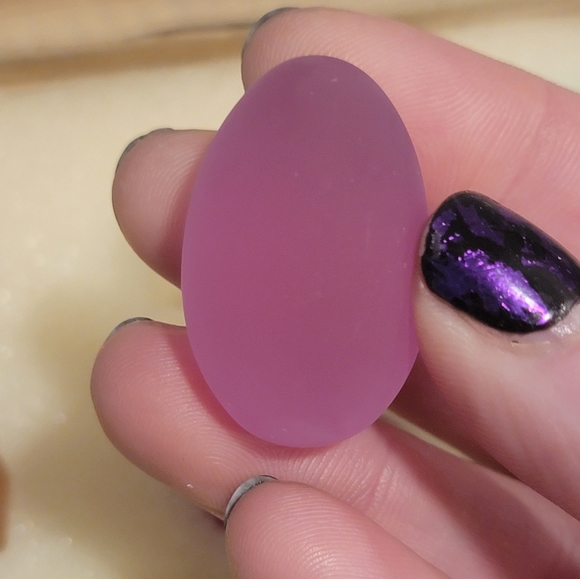 Lillian Vernon Decorative 12 piece Easter Eggs Scatters with Box - Picture 6 of 7